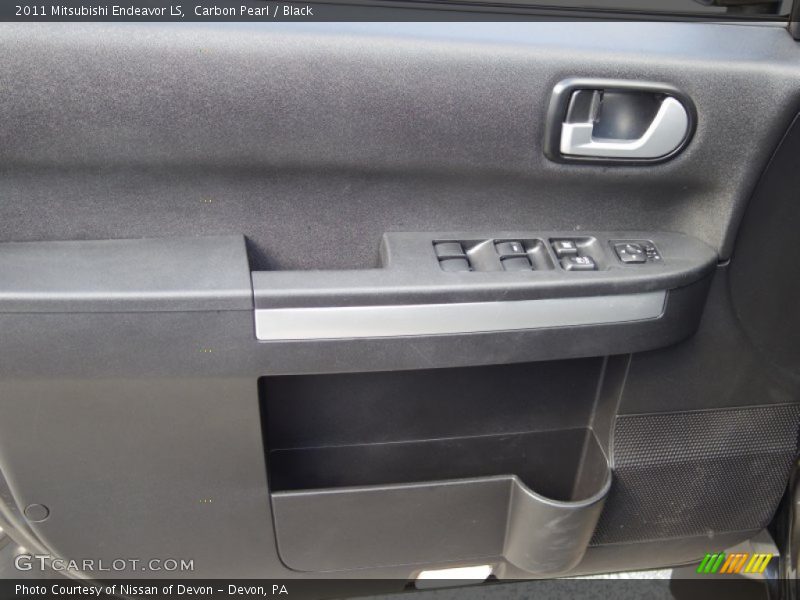 Carbon Pearl / Black 2011 Mitsubishi Endeavor LS
