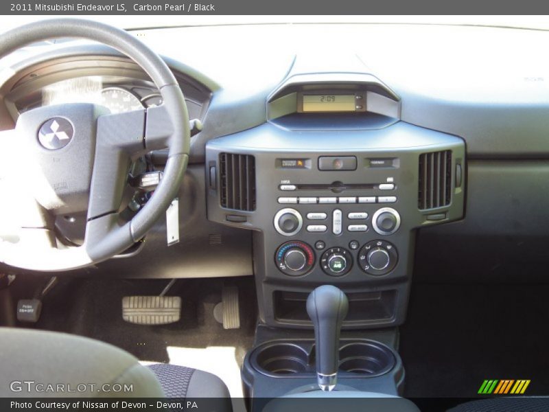 Dashboard of 2011 Endeavor LS