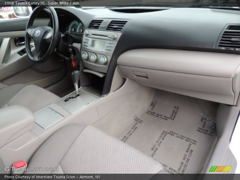 Super White / Ash 2008 Toyota Camry SE