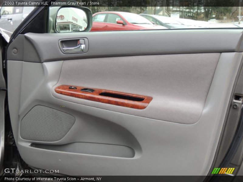 Phantom Gray Pearl / Stone 2003 Toyota Camry XLE