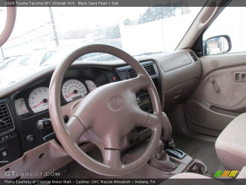 Black Sand Pearl / Oak 2004 Toyota Tacoma SR5 Xtracab 4x4