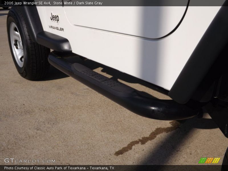 Stone White / Dark Slate Gray 2006 Jeep Wrangler SE 4x4
