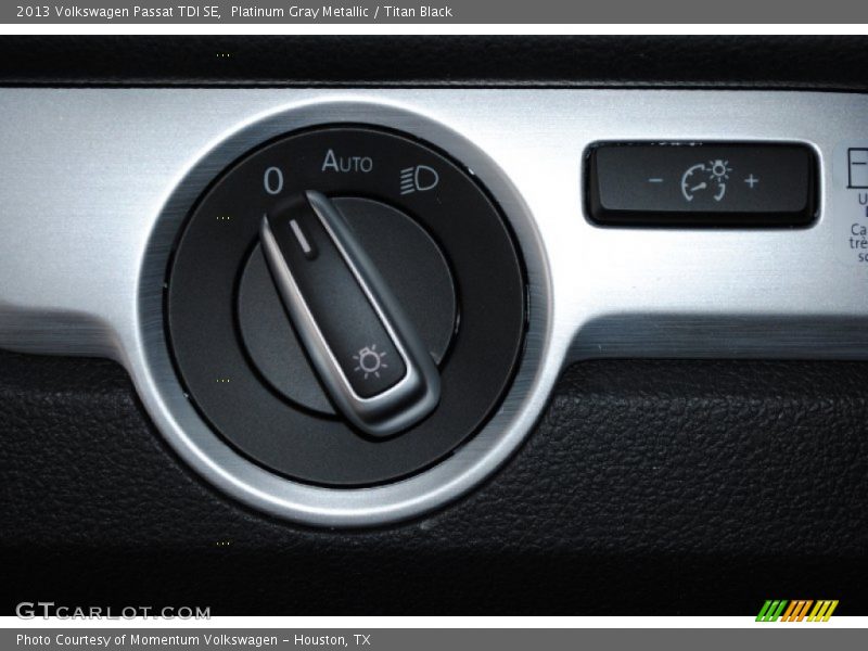 Platinum Gray Metallic / Titan Black 2013 Volkswagen Passat TDI SE