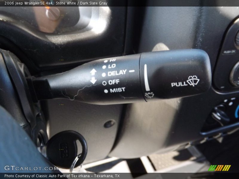 Stone White / Dark Slate Gray 2006 Jeep Wrangler SE 4x4