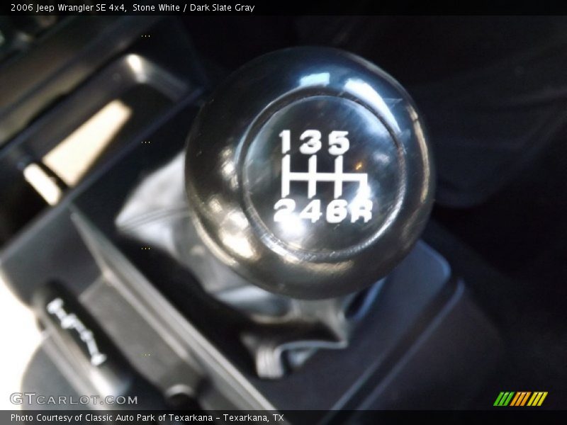 Stone White / Dark Slate Gray 2006 Jeep Wrangler SE 4x4