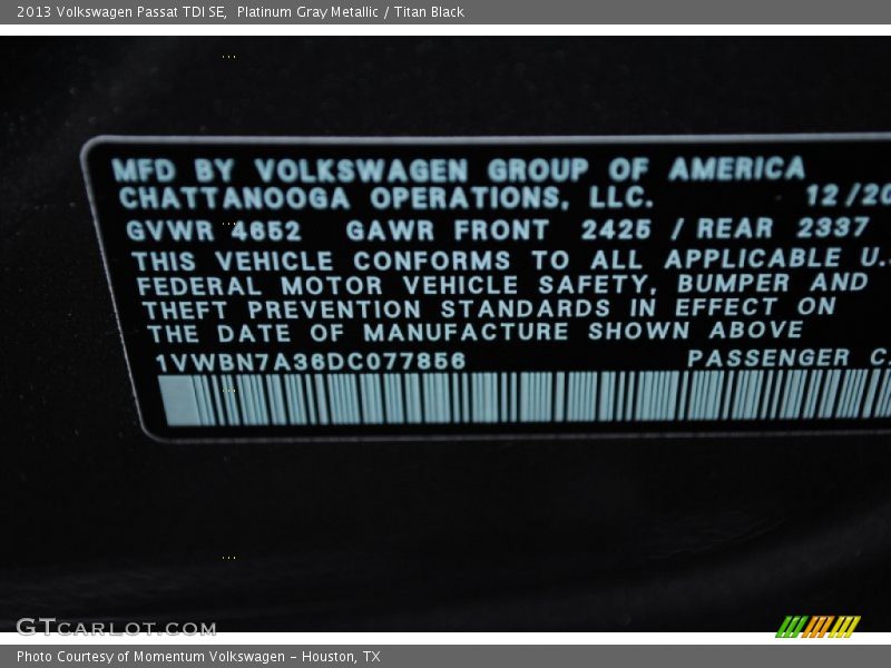 Platinum Gray Metallic / Titan Black 2013 Volkswagen Passat TDI SE