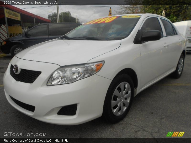 Super White / Ash 2009 Toyota Corolla