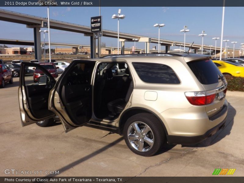 White Gold / Black 2011 Dodge Durango Citadel