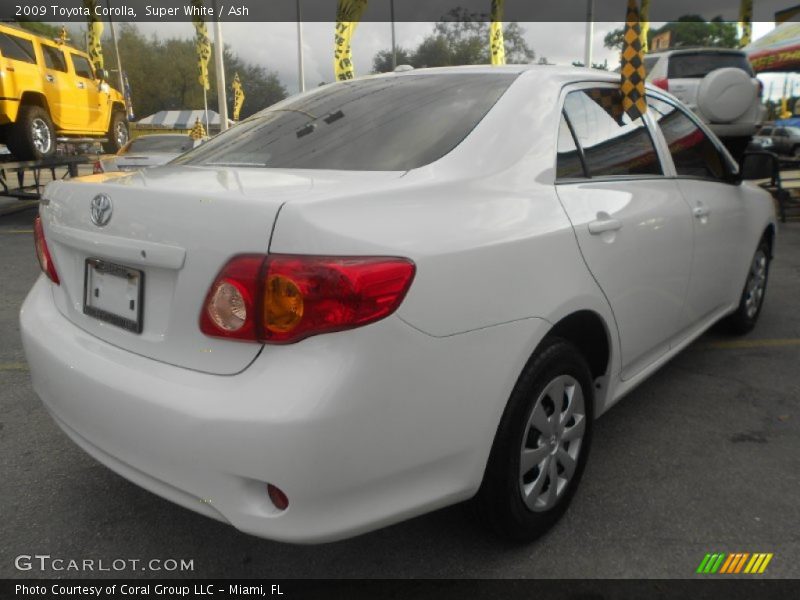 Super White / Ash 2009 Toyota Corolla