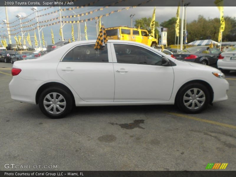Super White / Ash 2009 Toyota Corolla