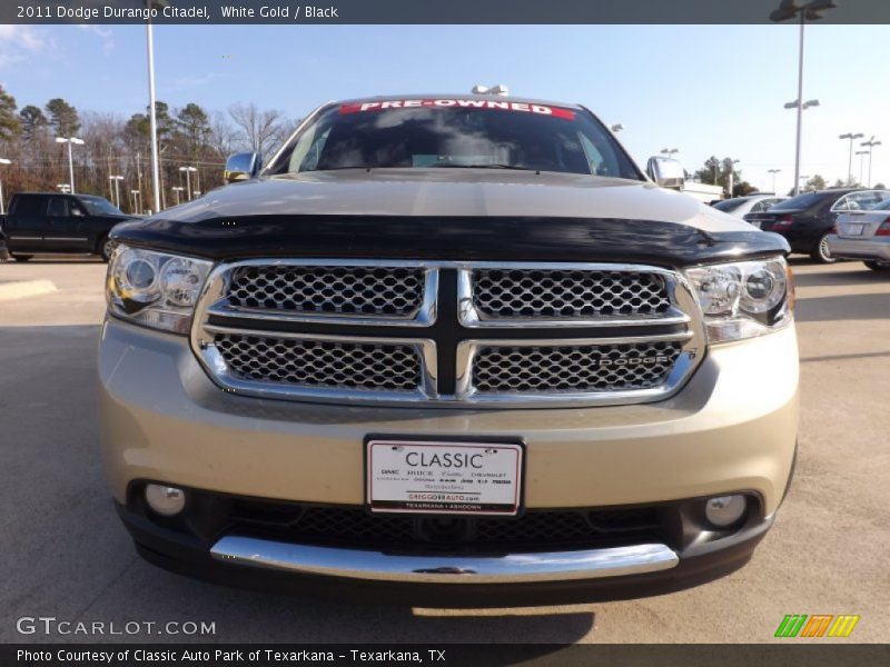 White Gold / Black 2011 Dodge Durango Citadel