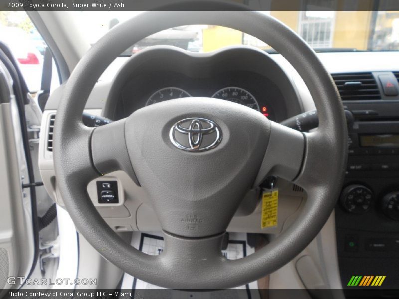 Super White / Ash 2009 Toyota Corolla
