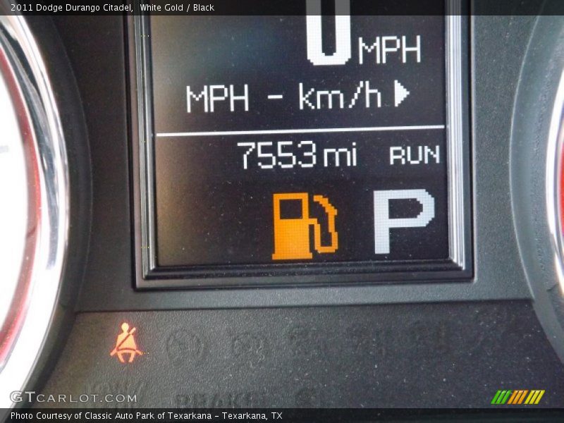 White Gold / Black 2011 Dodge Durango Citadel