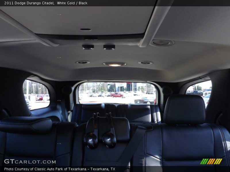 White Gold / Black 2011 Dodge Durango Citadel