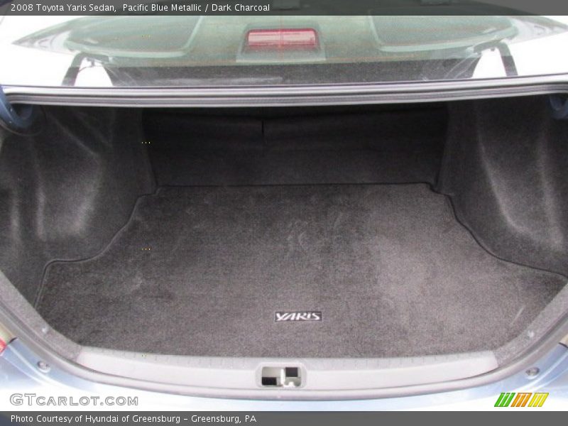  2008 Yaris Sedan Trunk