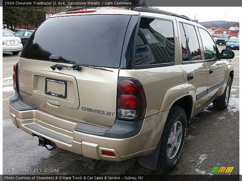 Sandstone Metallic / Light Cashmere 2004 Chevrolet TrailBlazer LS 4x4