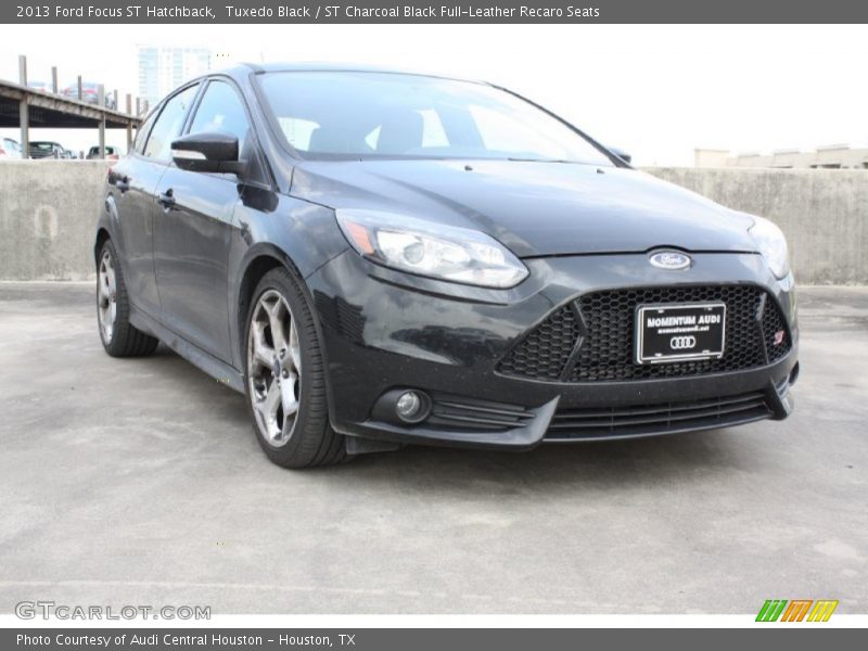 Tuxedo Black / ST Charcoal Black Full-Leather Recaro Seats 2013 Ford Focus ST Hatchback