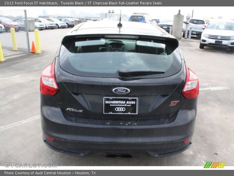 Tuxedo Black / ST Charcoal Black Full-Leather Recaro Seats 2013 Ford Focus ST Hatchback