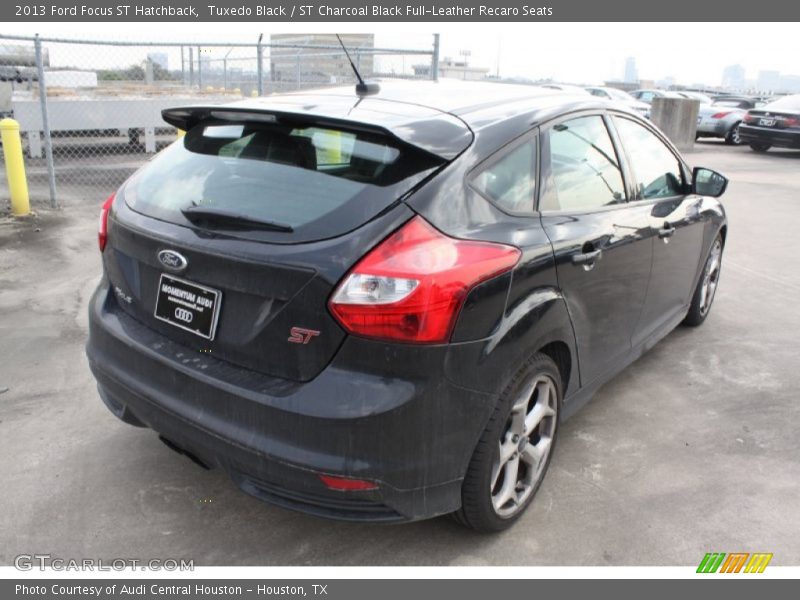 Tuxedo Black / ST Charcoal Black Full-Leather Recaro Seats 2013 Ford Focus ST Hatchback