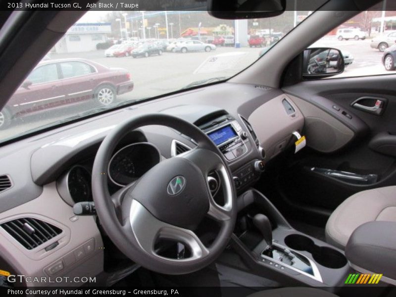 Ash Black / Taupe 2013 Hyundai Tucson GL