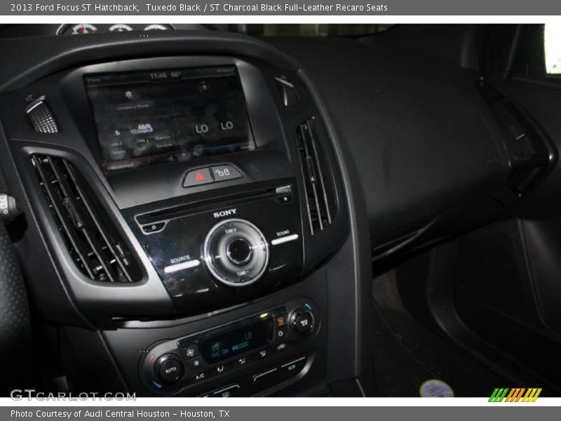 Tuxedo Black / ST Charcoal Black Full-Leather Recaro Seats 2013 Ford Focus ST Hatchback