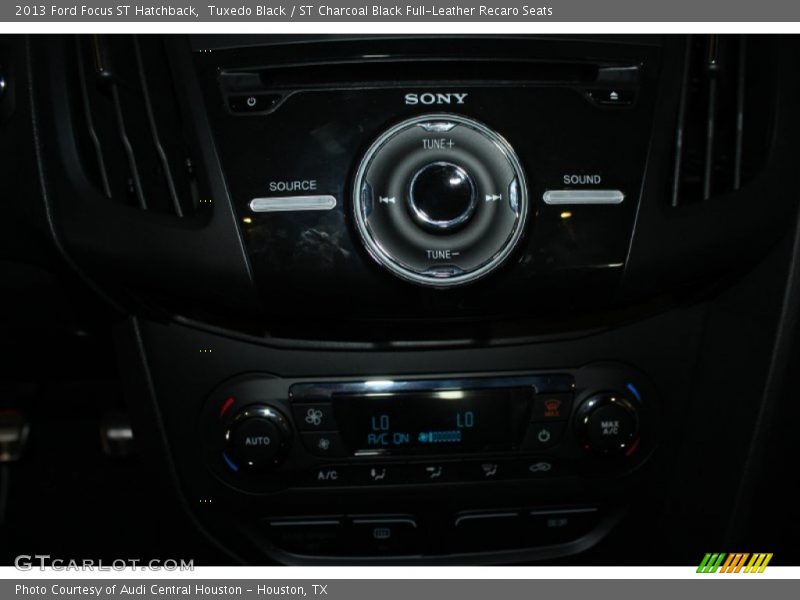 Tuxedo Black / ST Charcoal Black Full-Leather Recaro Seats 2013 Ford Focus ST Hatchback