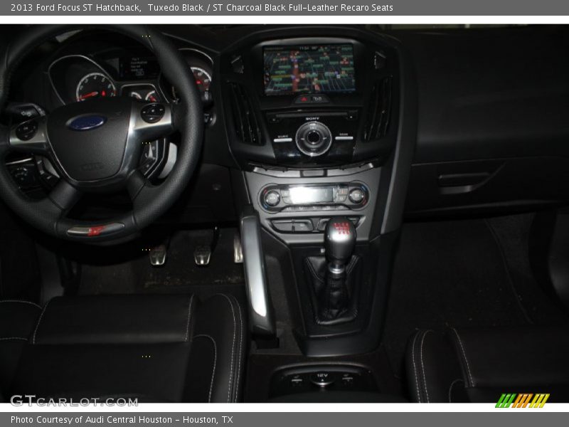 Tuxedo Black / ST Charcoal Black Full-Leather Recaro Seats 2013 Ford Focus ST Hatchback