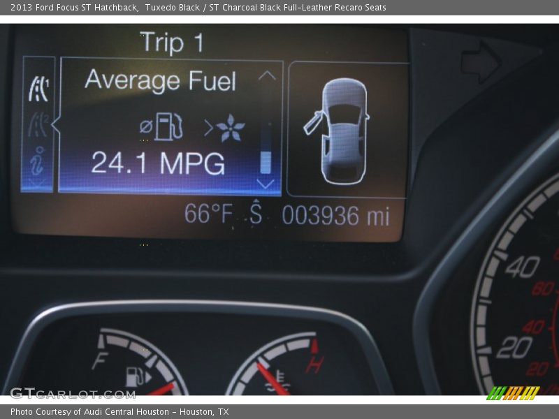 Tuxedo Black / ST Charcoal Black Full-Leather Recaro Seats 2013 Ford Focus ST Hatchback