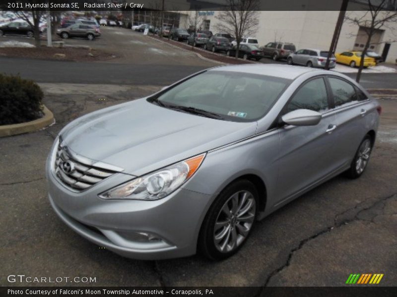 Radiant Silver / Gray 2011 Hyundai Sonata SE
