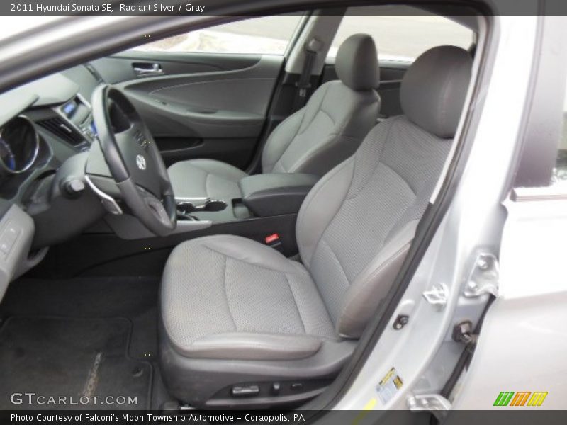 Radiant Silver / Gray 2011 Hyundai Sonata SE