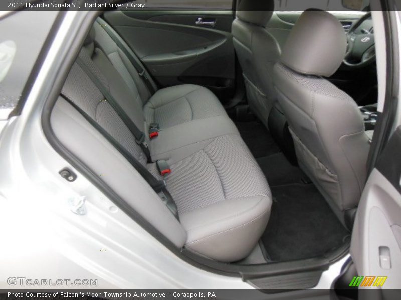 Radiant Silver / Gray 2011 Hyundai Sonata SE