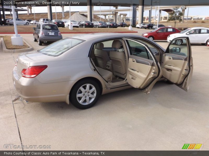 Desert Sand Mica / Ivory 2006 Toyota Avalon XL