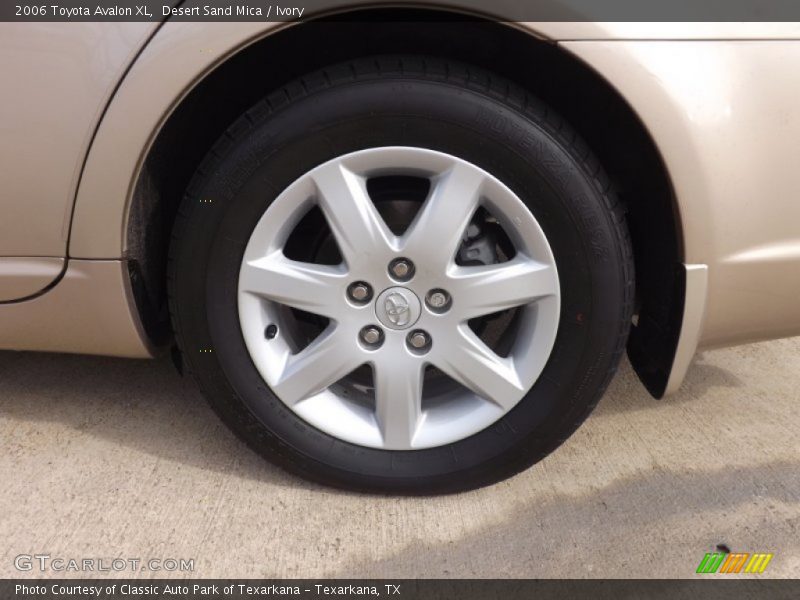 Desert Sand Mica / Ivory 2006 Toyota Avalon XL