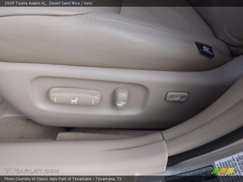 Desert Sand Mica / Ivory 2006 Toyota Avalon XL