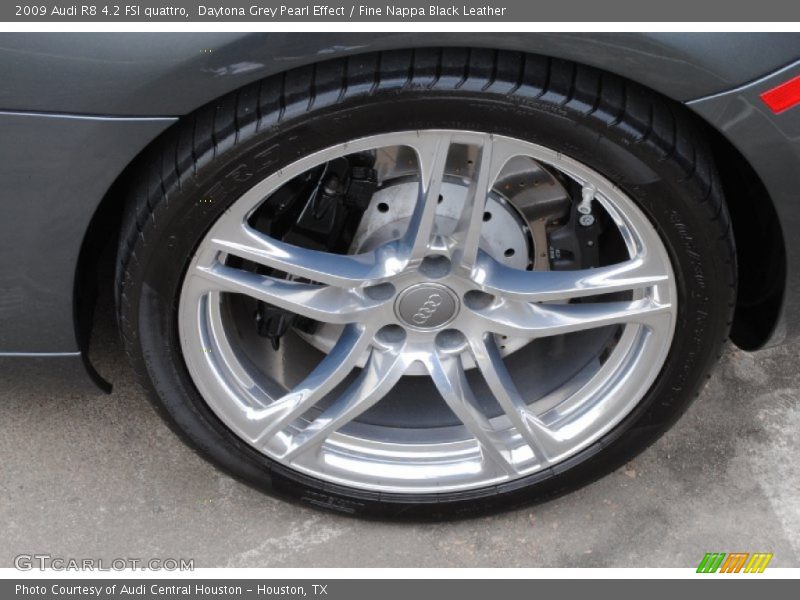 Daytona Grey Pearl Effect / Fine Nappa Black Leather 2009 Audi R8 4.2 FSI quattro