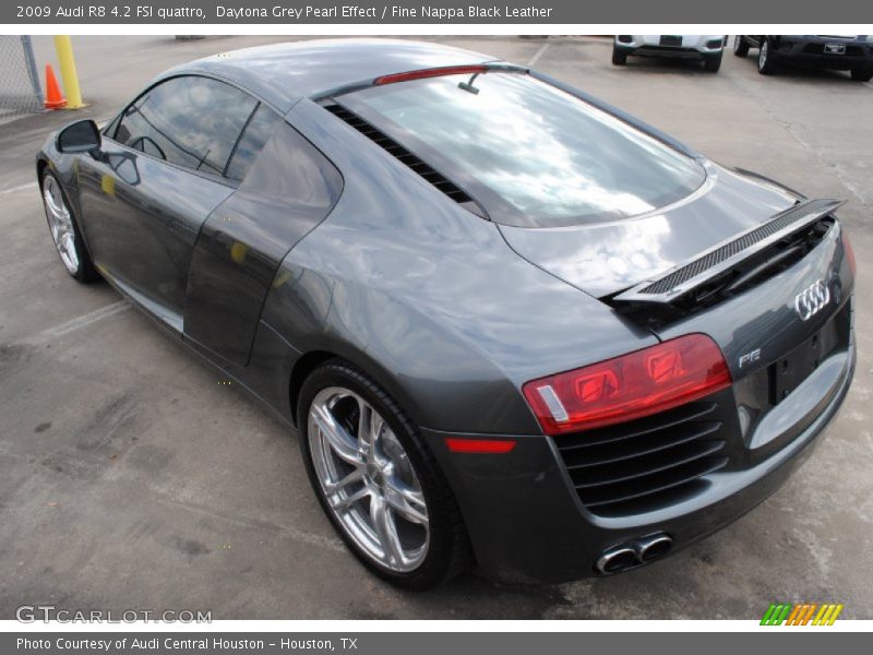 Daytona Grey Pearl Effect / Fine Nappa Black Leather 2009 Audi R8 4.2 FSI quattro