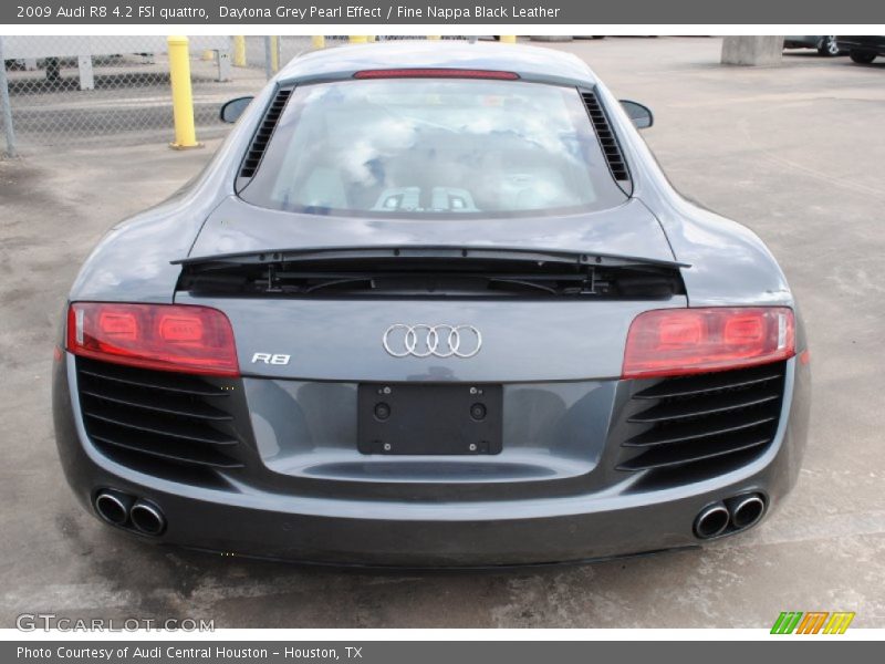 Daytona Grey Pearl Effect / Fine Nappa Black Leather 2009 Audi R8 4.2 FSI quattro