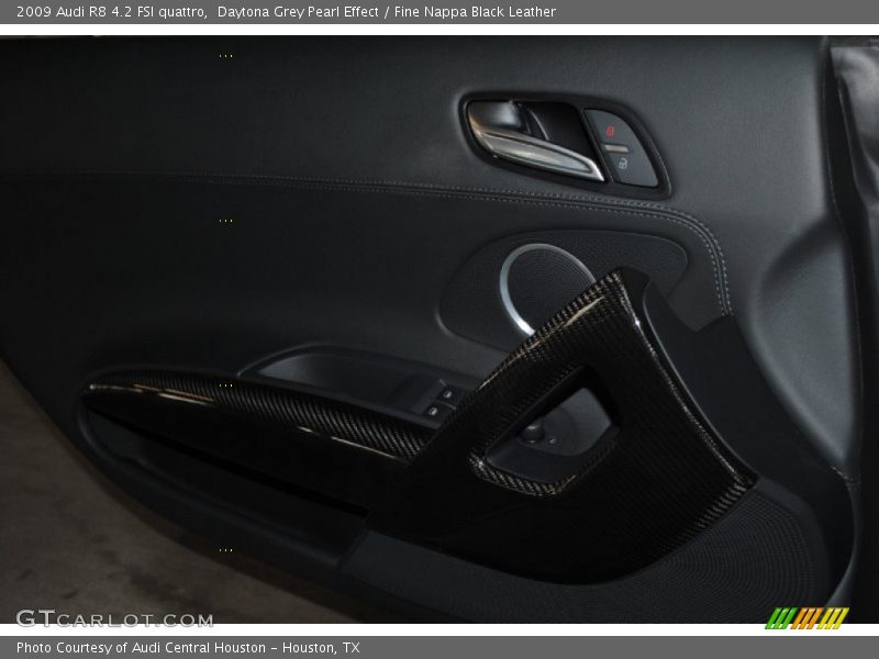 Daytona Grey Pearl Effect / Fine Nappa Black Leather 2009 Audi R8 4.2 FSI quattro