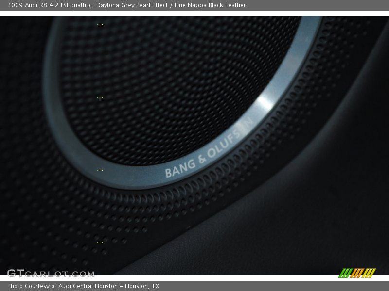 Daytona Grey Pearl Effect / Fine Nappa Black Leather 2009 Audi R8 4.2 FSI quattro