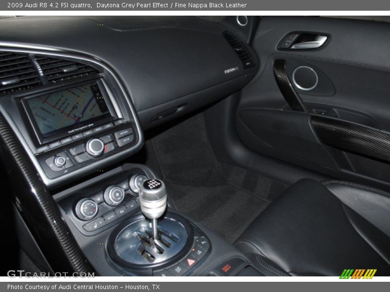 Daytona Grey Pearl Effect / Fine Nappa Black Leather 2009 Audi R8 4.2 FSI quattro