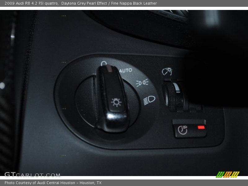 Daytona Grey Pearl Effect / Fine Nappa Black Leather 2009 Audi R8 4.2 FSI quattro