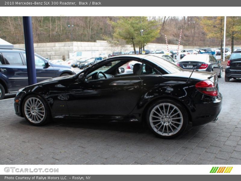 Black / Black 2010 Mercedes-Benz SLK 300 Roadster