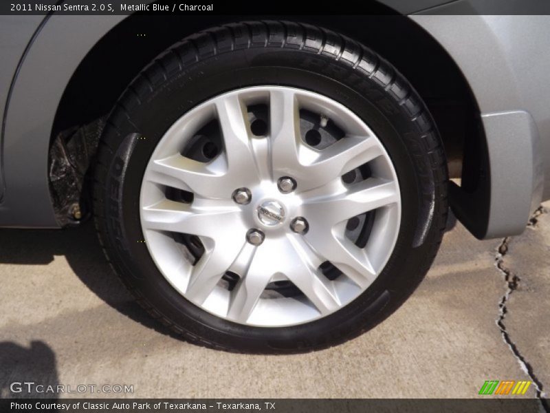Metallic Blue / Charcoal 2011 Nissan Sentra 2.0 S