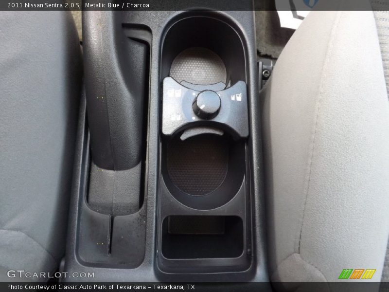 Metallic Blue / Charcoal 2011 Nissan Sentra 2.0 S
