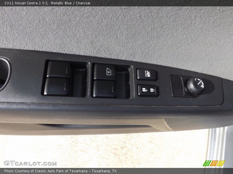 Metallic Blue / Charcoal 2011 Nissan Sentra 2.0 S