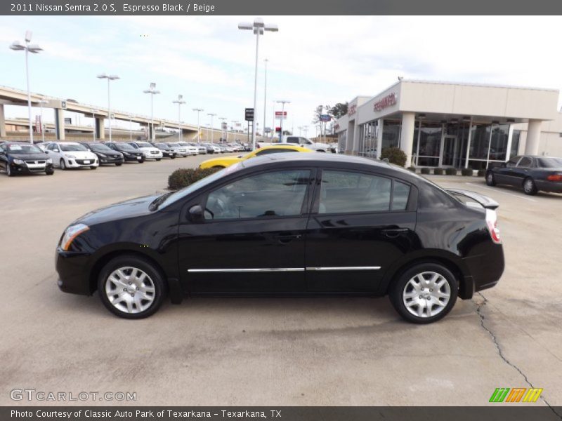 Espresso Black / Beige 2011 Nissan Sentra 2.0 S