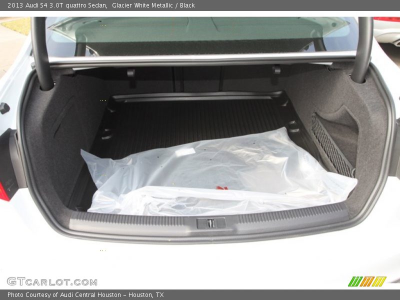 Glacier White Metallic / Black 2013 Audi S4 3.0T quattro Sedan