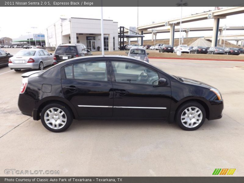 Espresso Black / Beige 2011 Nissan Sentra 2.0 S