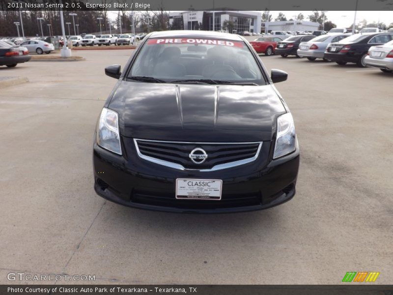 Espresso Black / Beige 2011 Nissan Sentra 2.0 S