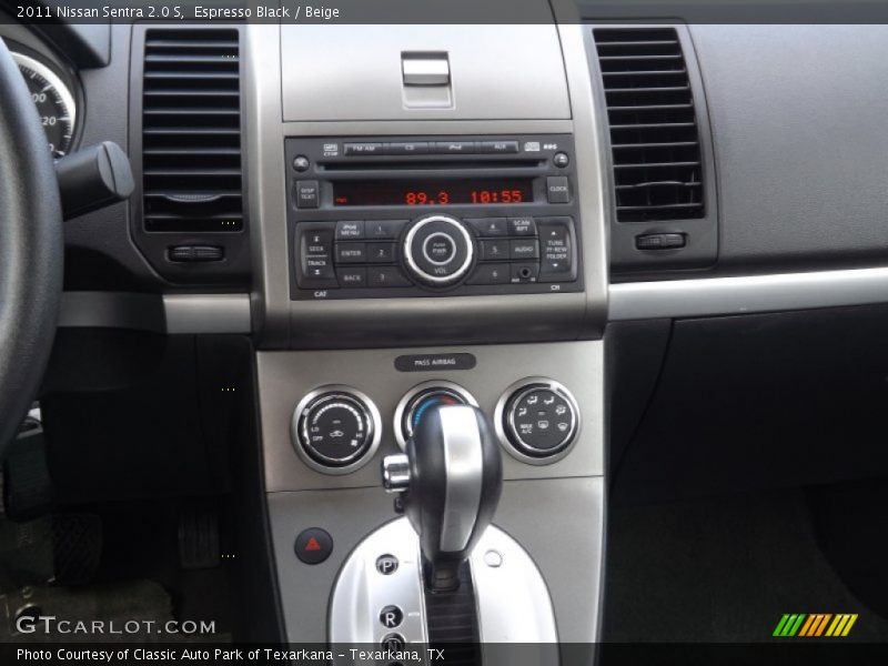 Espresso Black / Beige 2011 Nissan Sentra 2.0 S